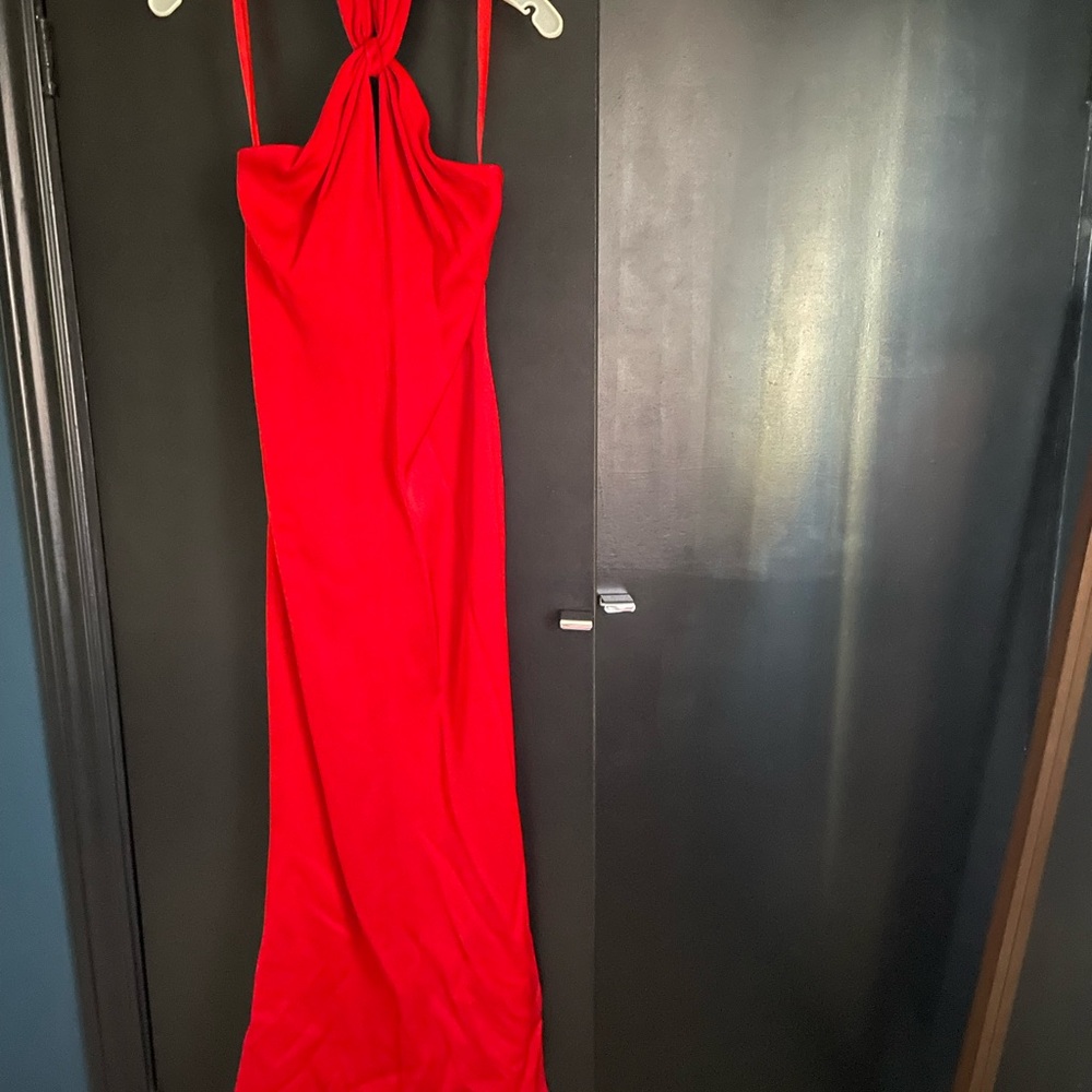 Elegant Red Evening Dress
